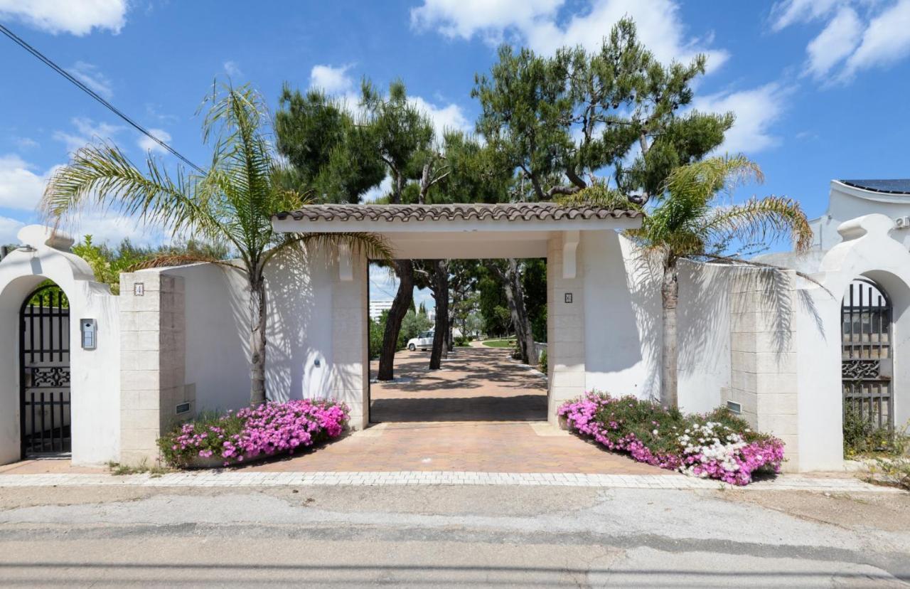 Casa Agapantus Con Piscina Da Giugno Apartamento Bari Exterior foto